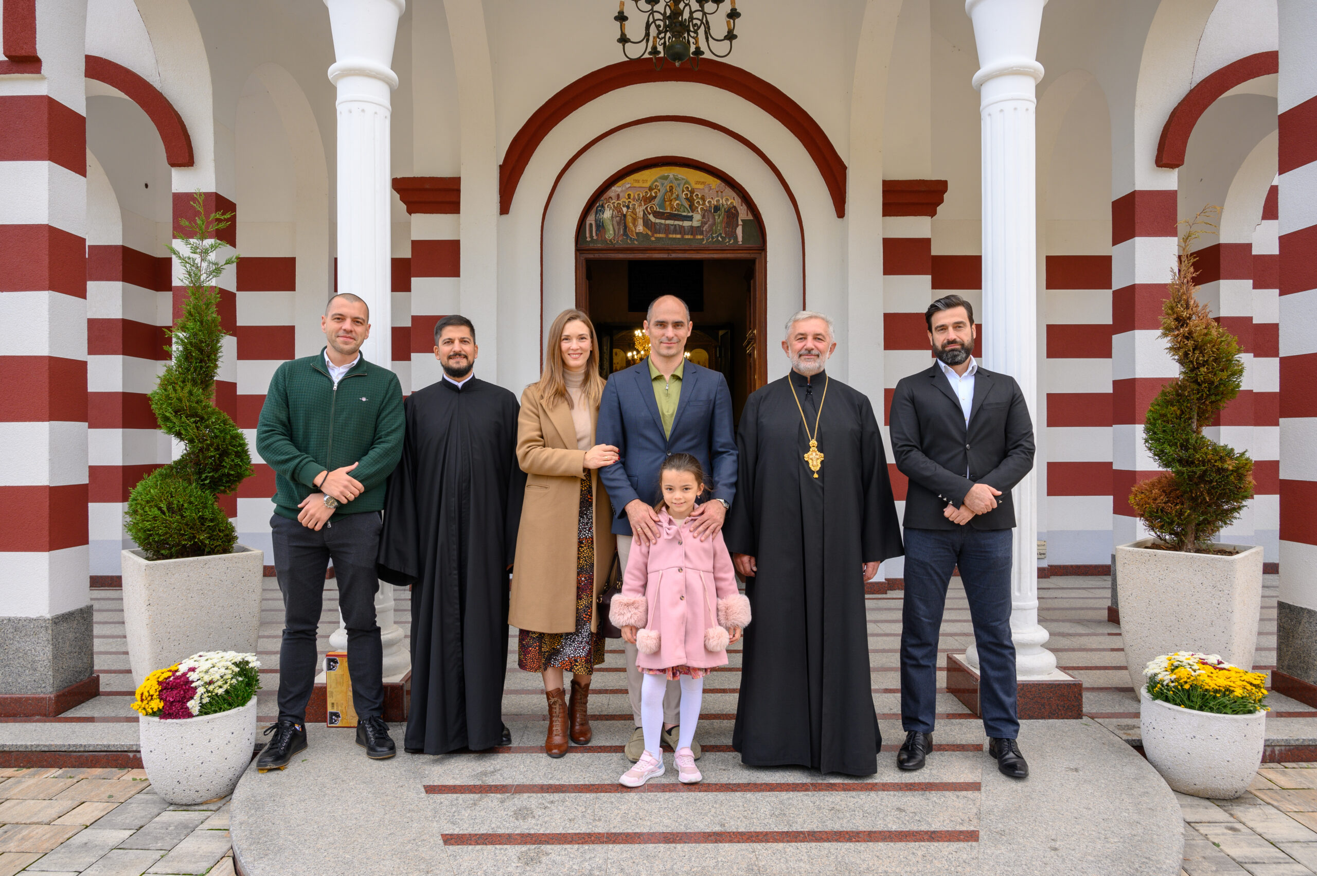 Ispred sabornog hrana u Brčkom