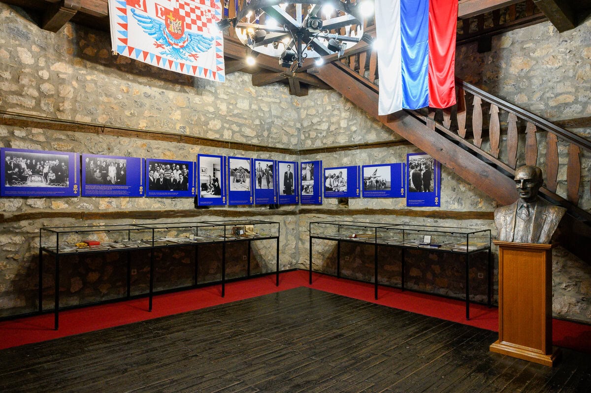 Izložba u kuli Karađorđevog konaka