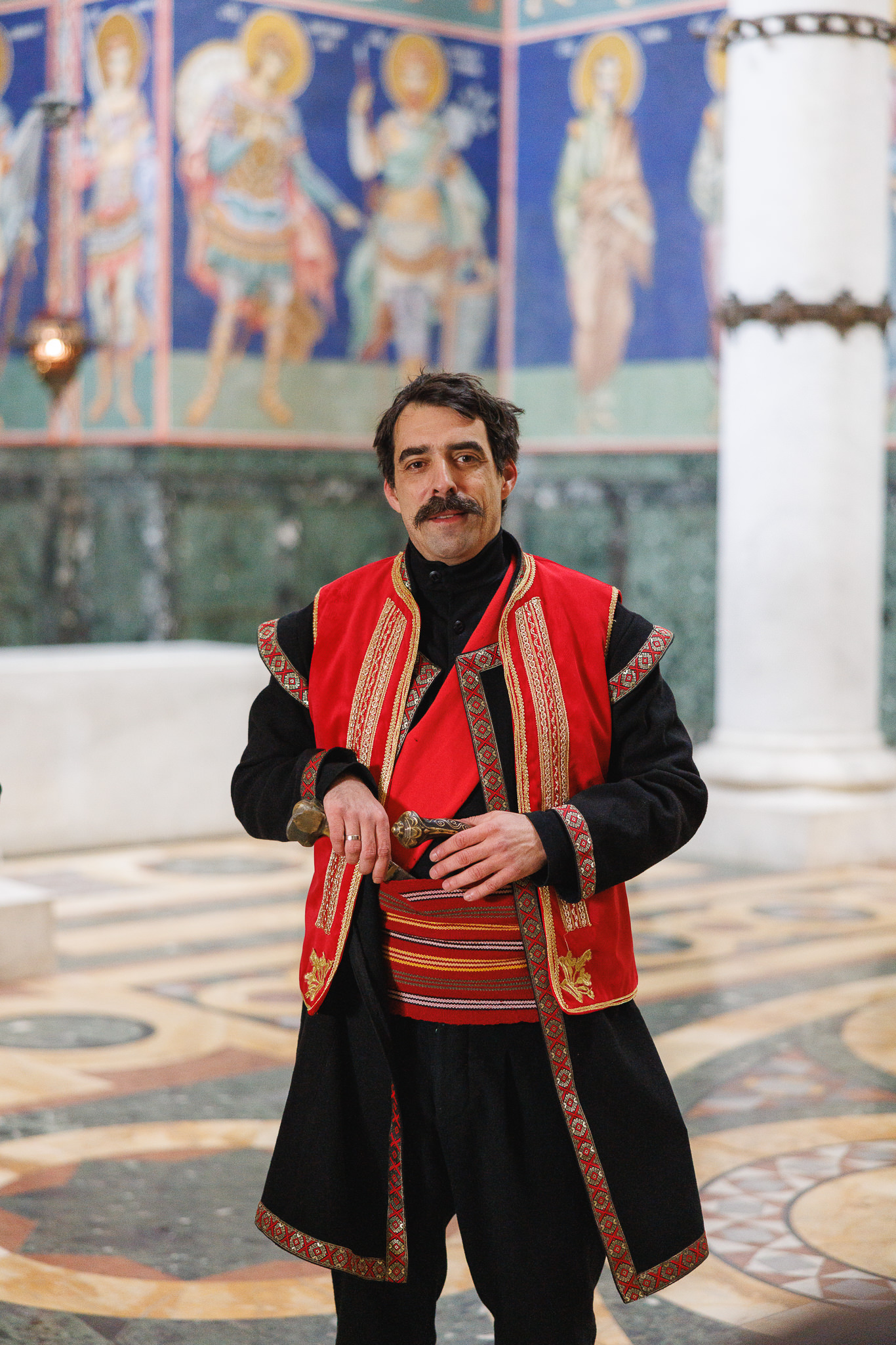 Glumac Nikola Škorić u ulozi Karađorđa na Dečjem Sretenju